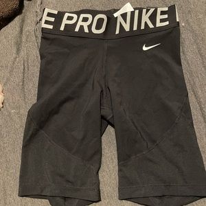 Nike pro training biker shorts